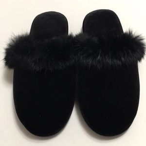 Slippers 8-9